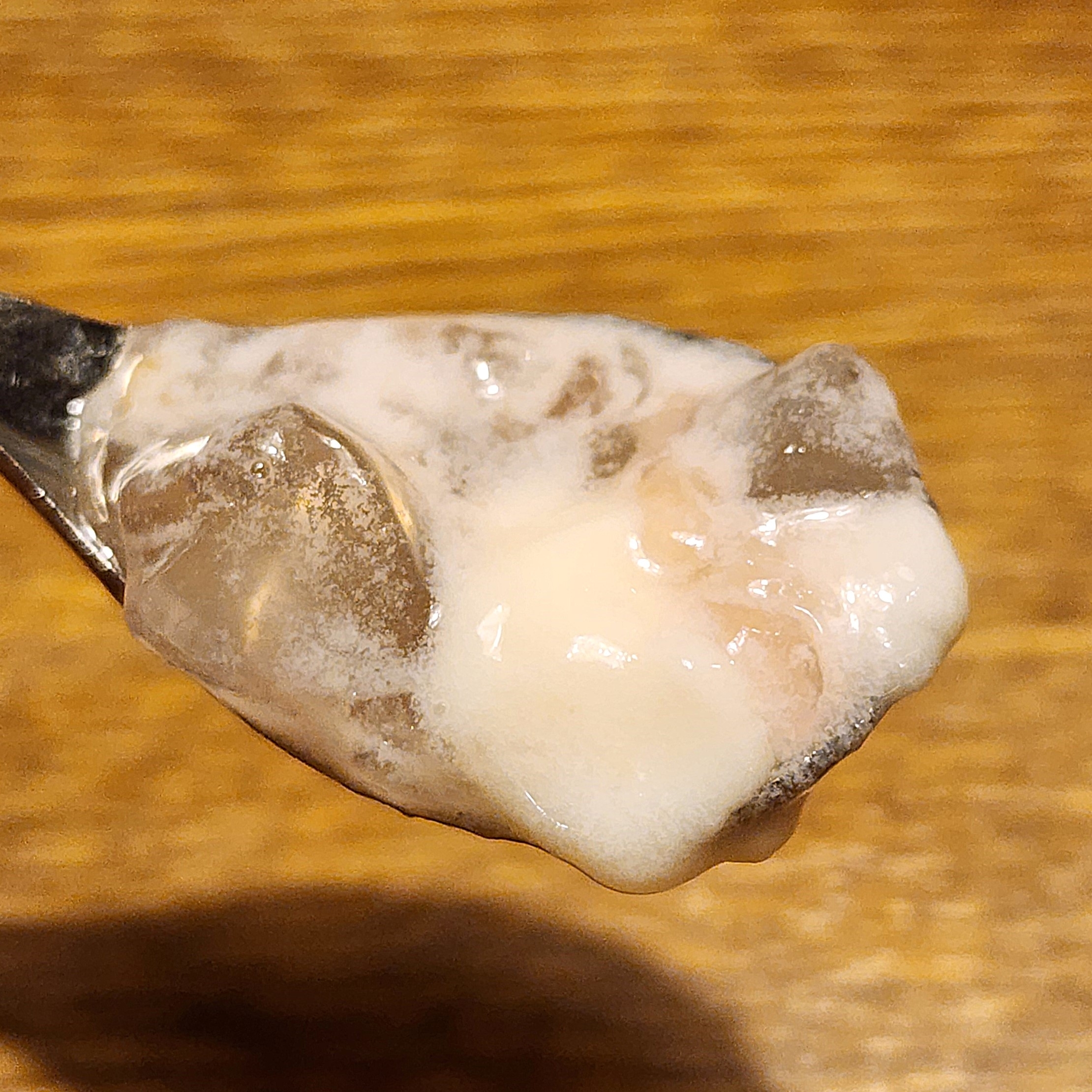 びっくりドンキーのおすすめスイーツ「ジョッキパフェ(ピーチ)」