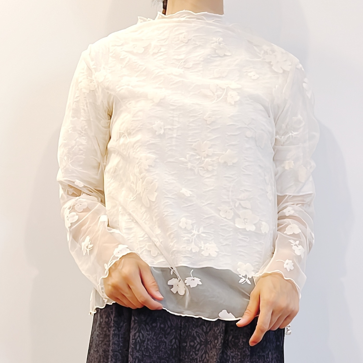 しまむらのおすすめファッションアイテム「フロッキチュールフラワPO」