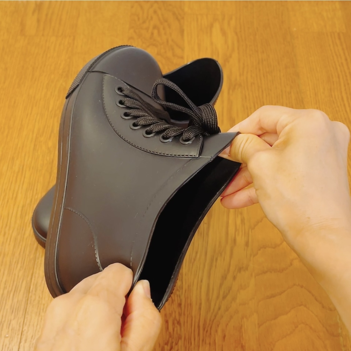 しまむらのおすすめファッションアイテム「レディース レインスニーカー(スニーカーレイン)」