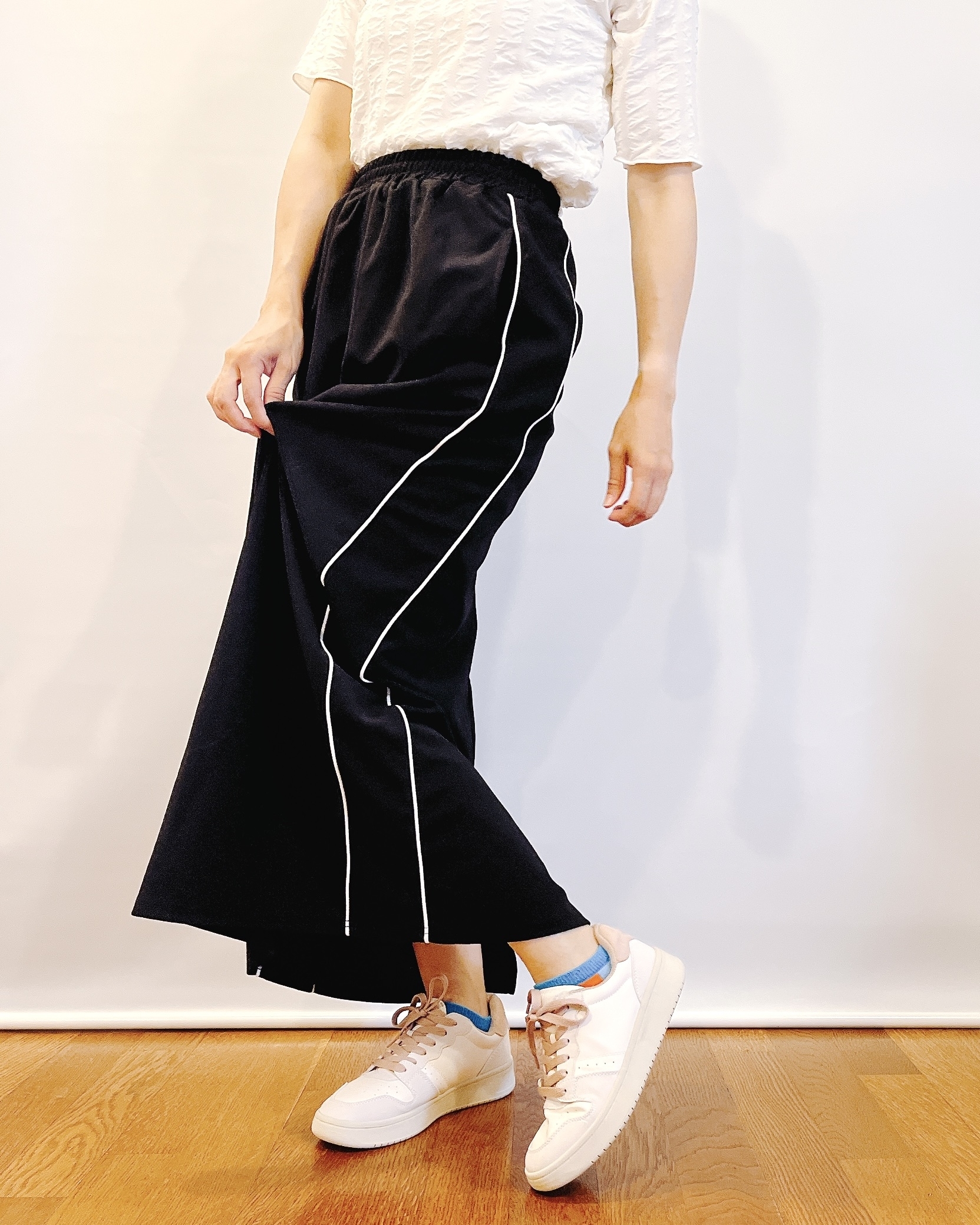 しまむらのおすすめファッションアイテム「ラインスカート」のコーディネート