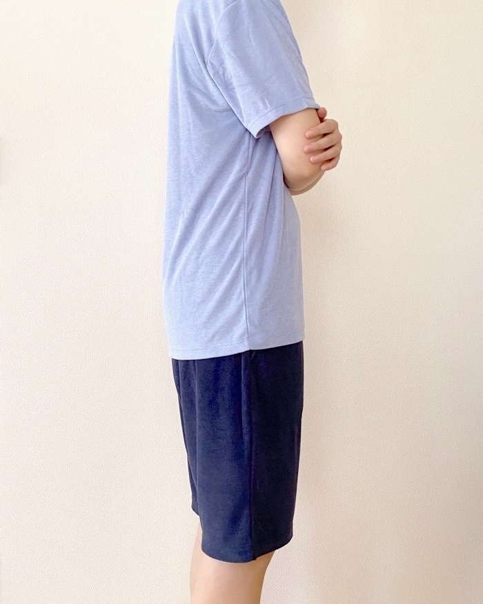 GU（ジーユー）のおすすめファッションアイテム「スタイルドライパイルラウンジセット（半袖＆ショートパンツ）」