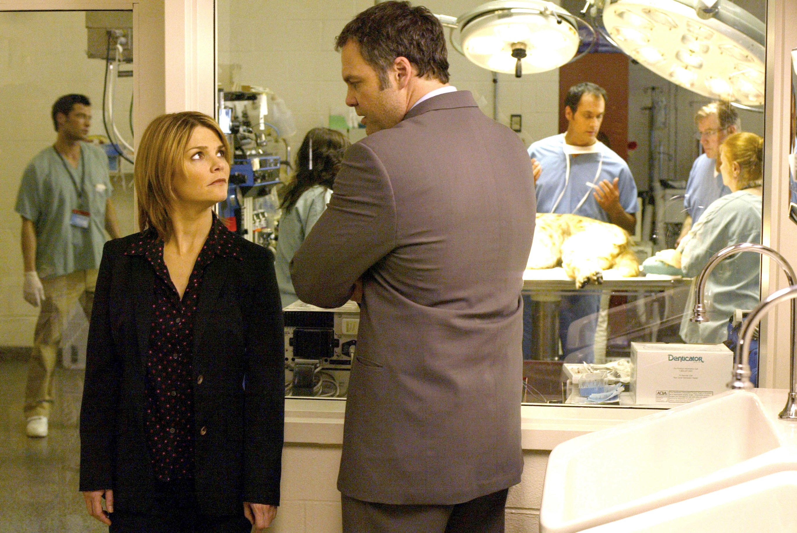 Actors Kathryn Erbe and Vincent D'Onofrio in a hospital scene