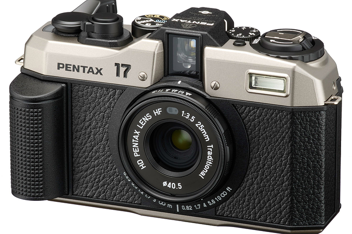 PENTAX 17】「感動で言葉がありません」ペンタックスの20年ぶり新作フィルムカメラに大反響。あえて初心者向けにした理由とは？