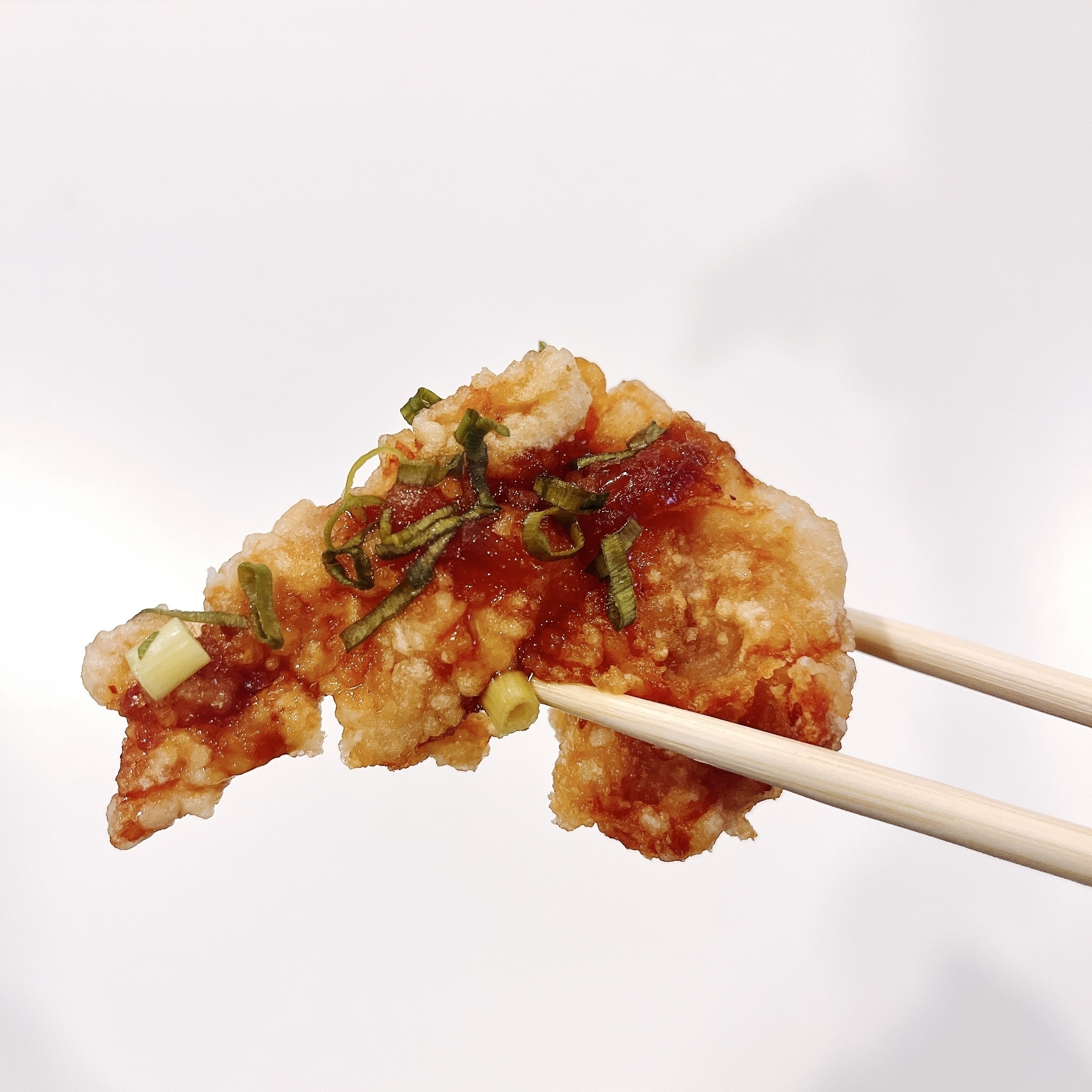 ほっともっとのおすすめメニュー「絶品旨ダレ！4コ入り油淋鶏弁当」