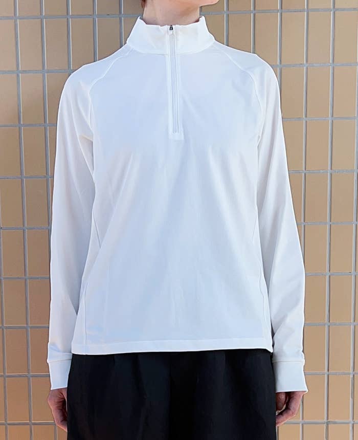 UNIQLO（ユニクロ）のおすすめファッションアイテム「ドライEX UVカットハーフジップT」