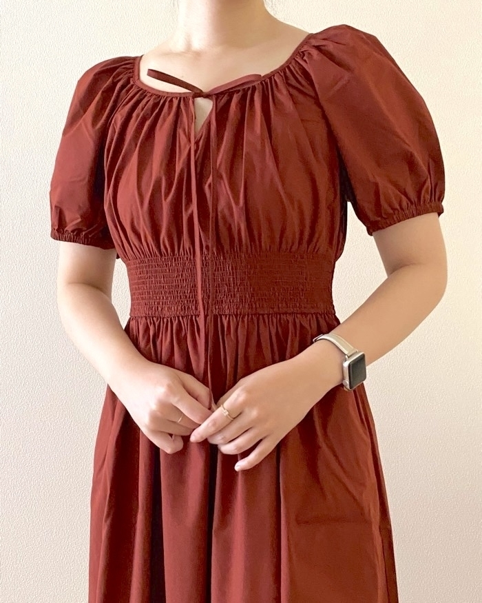 UNIQLO(ユニクロ)のおすすめファッション「ボリュームスリーブワンピース」