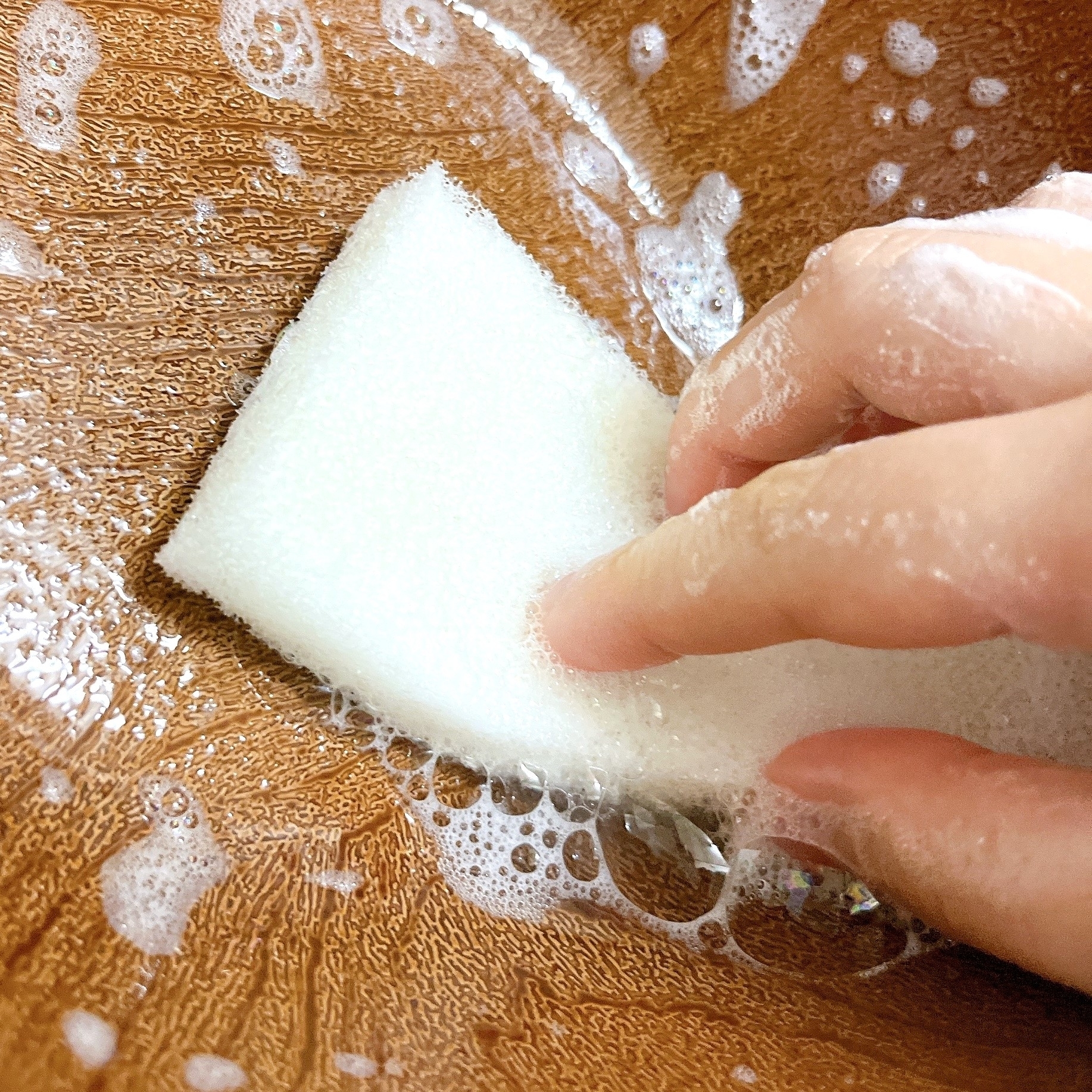 ニトリのおすすめキッチングッズ「泡立ちがよい毎日とりかえスポンジ 30個入り」