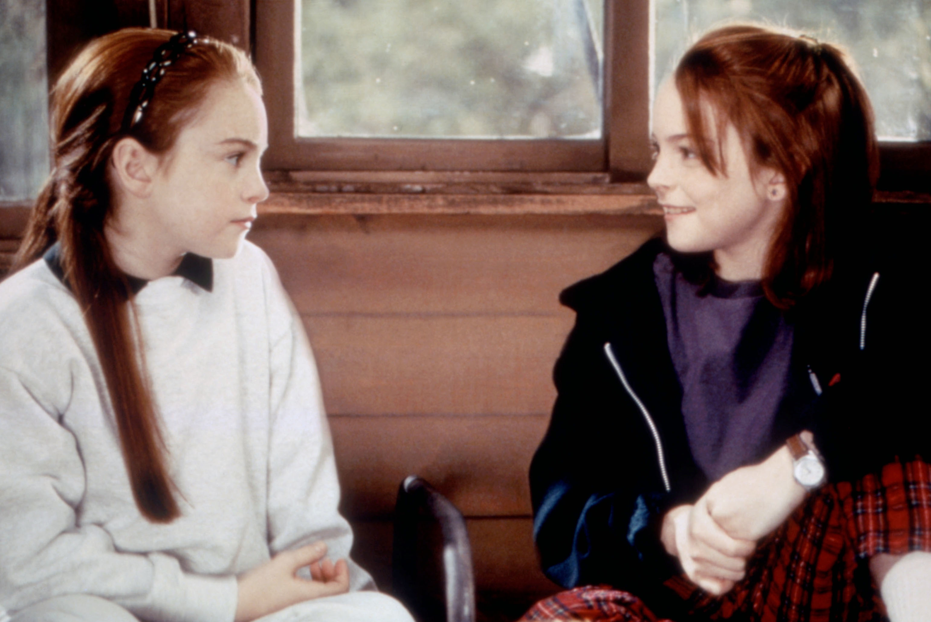 Lindsay Lohan as twin sisters in "The Parent Trap"