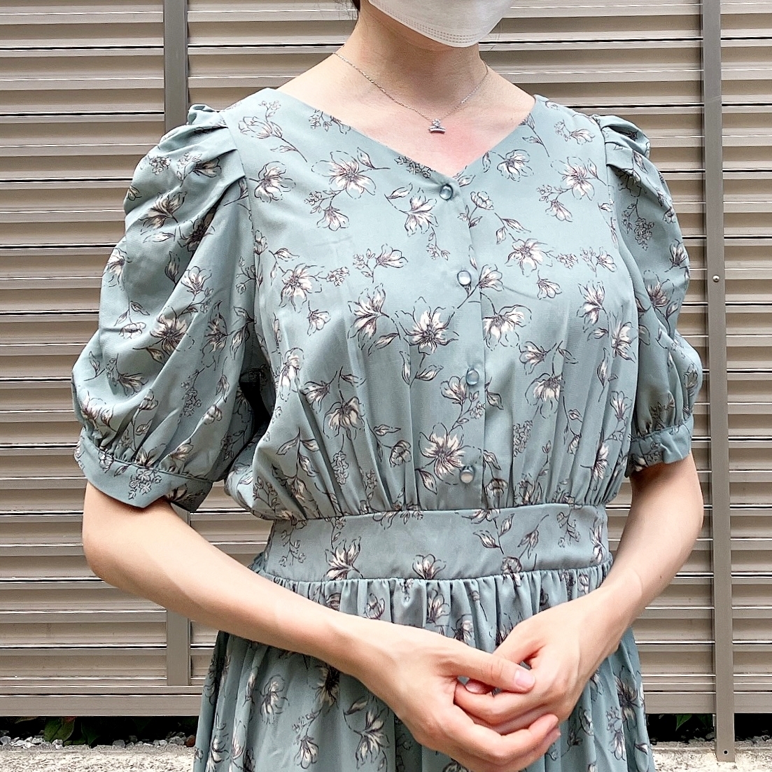 Honeys(ハニーズ)のおすすめワンピース「後リボンワンピース」