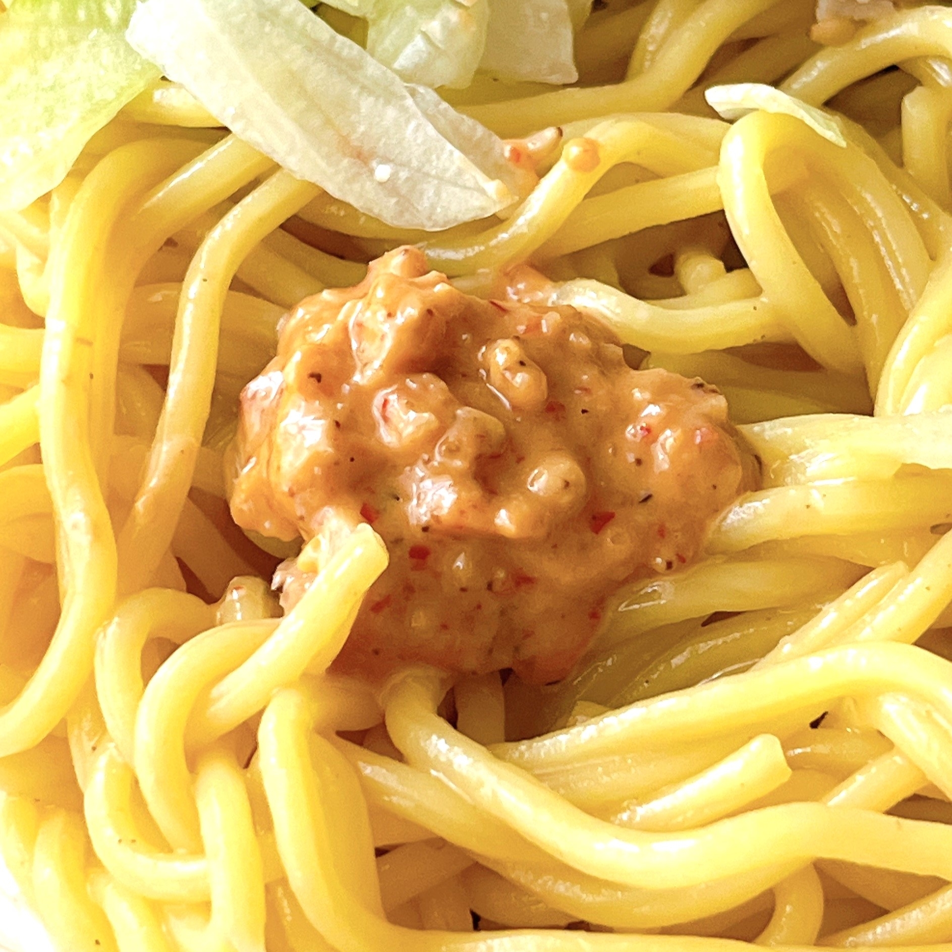 ローソンのオススメのフード「冷し中華（ごま）」