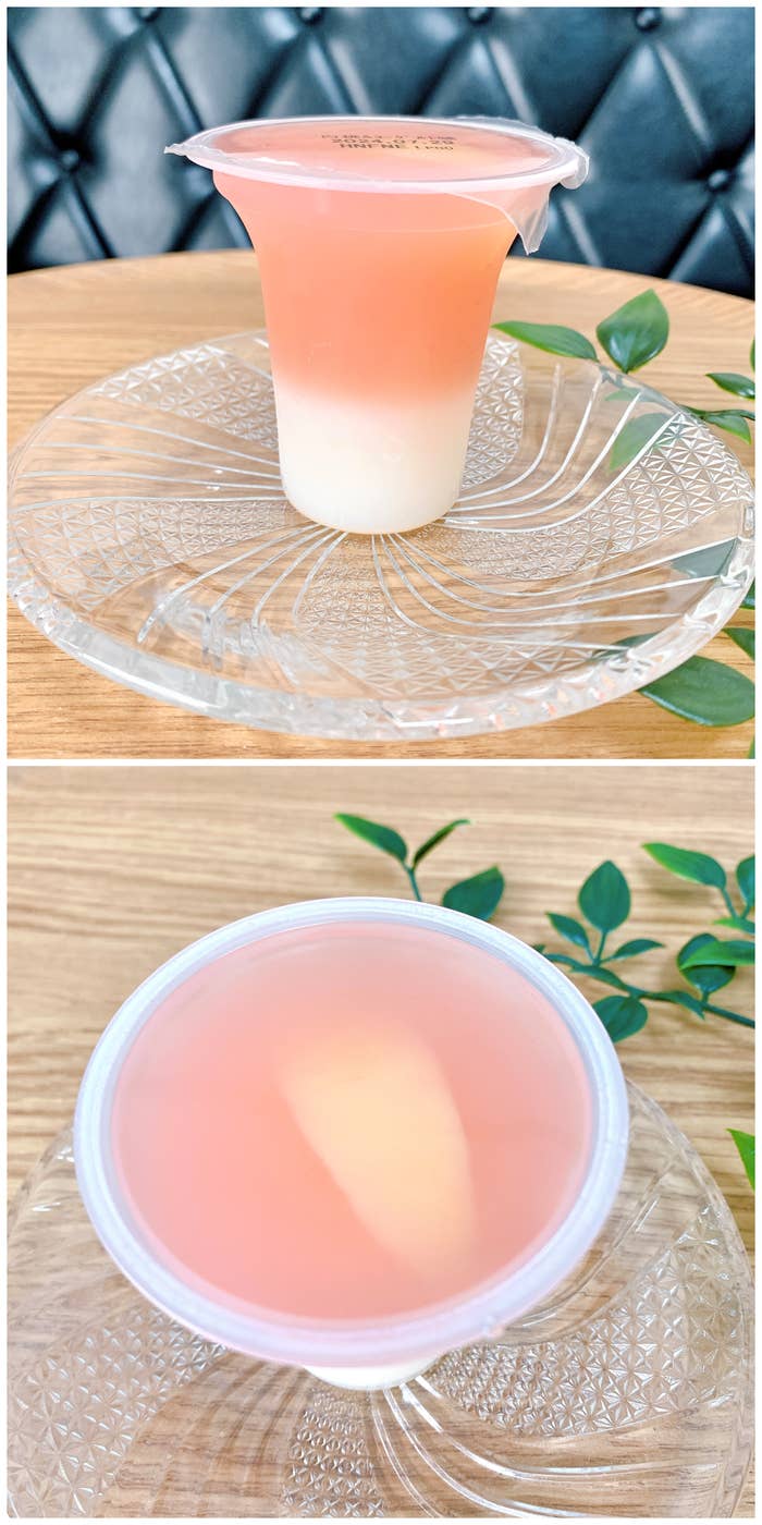 無印良品のおすすめのスイーツ「2層のゼリー 白桃&ヨーグルト味」