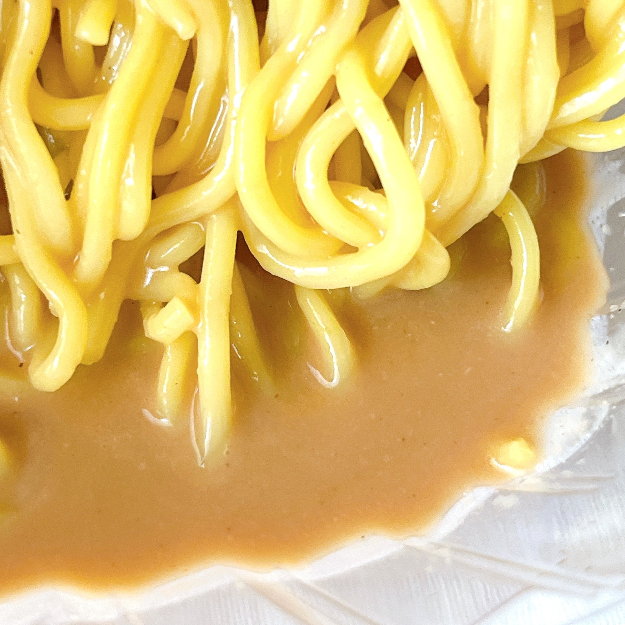 ローソンのオススメのフード「冷し中華（ごま）」