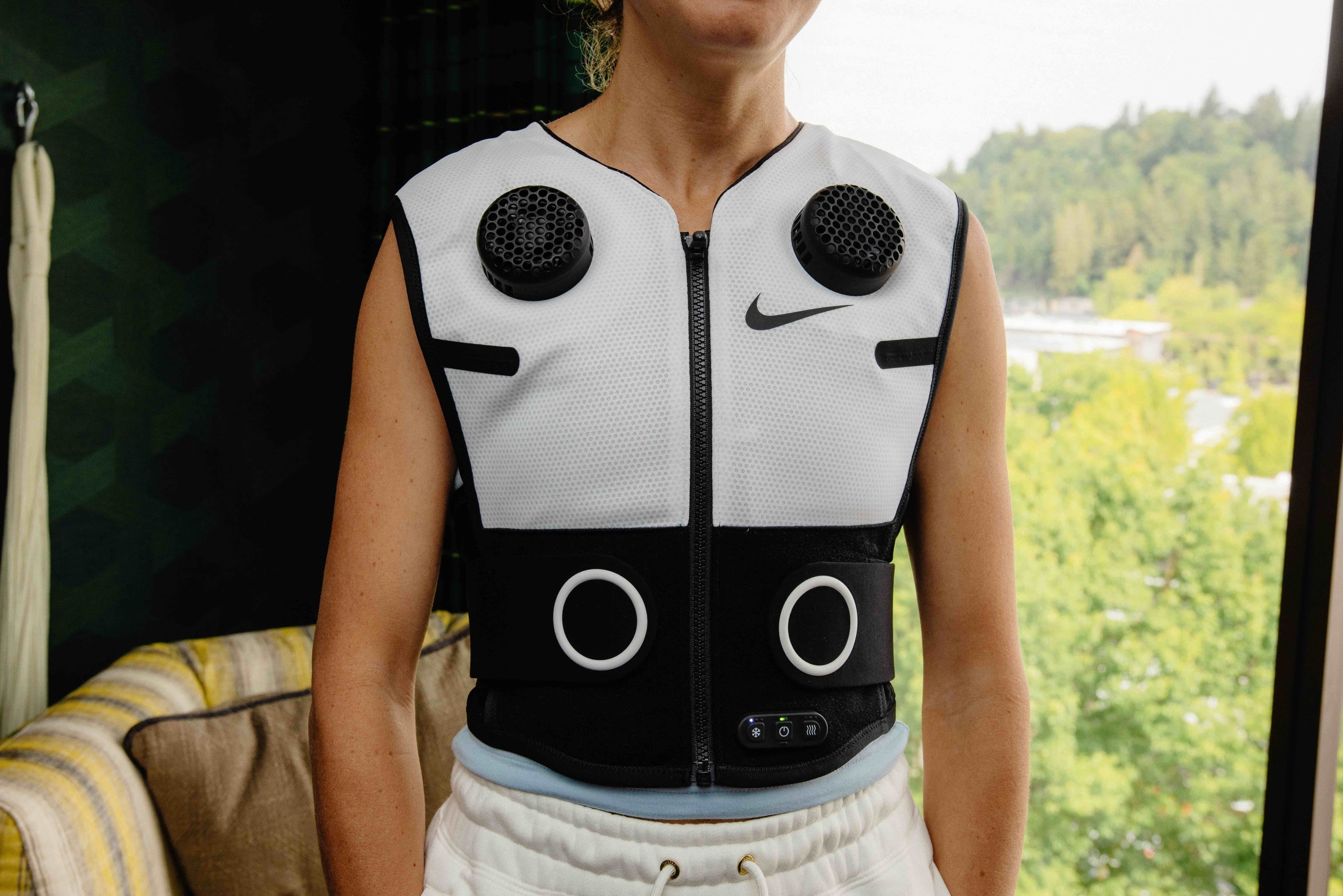 Nike Hyperice Vest