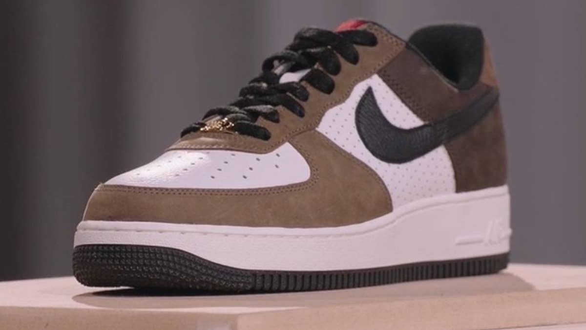 The brown colorway from 2005 is getting a retro for the first time ever.