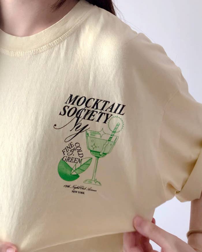 ZARA(ザラ)のおすすめファッションアイテム「プリント フェイドエフェクト Tシャツ」