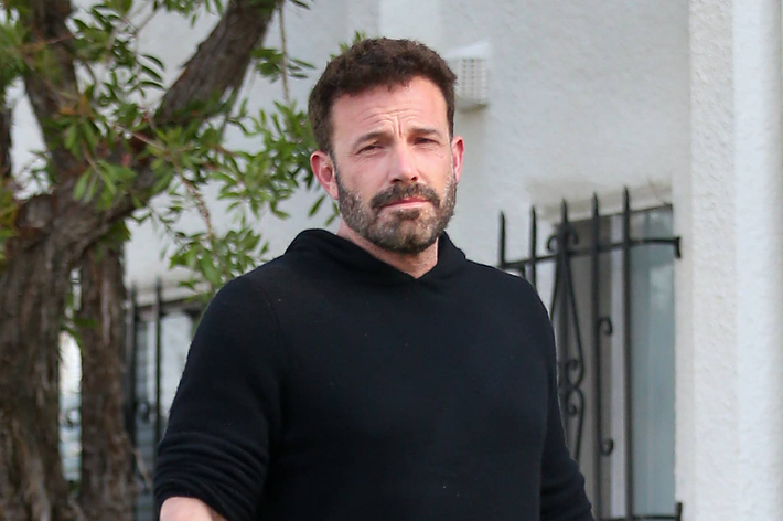 Ben Affleck Calls Out Paparazzi For Dangerous Behavior