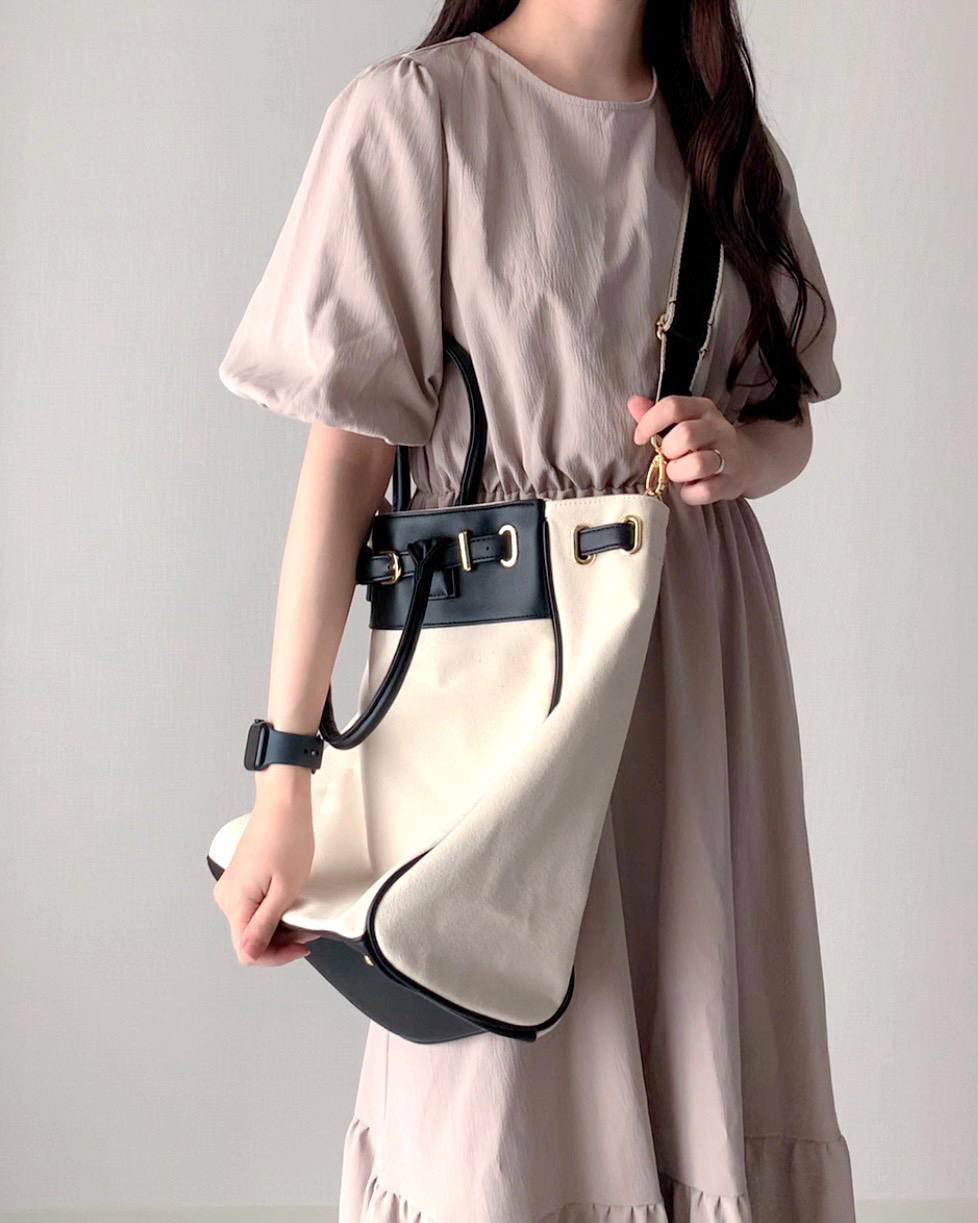 しまむらのおすすめファッションアイテム「CCハッスイキャンバスTT」