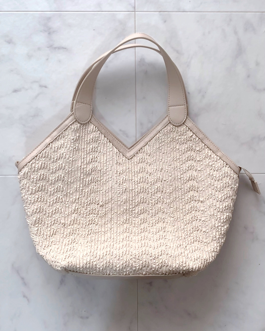 しまむらのおすすめファッションアイテム「YOエンボス2WAY」