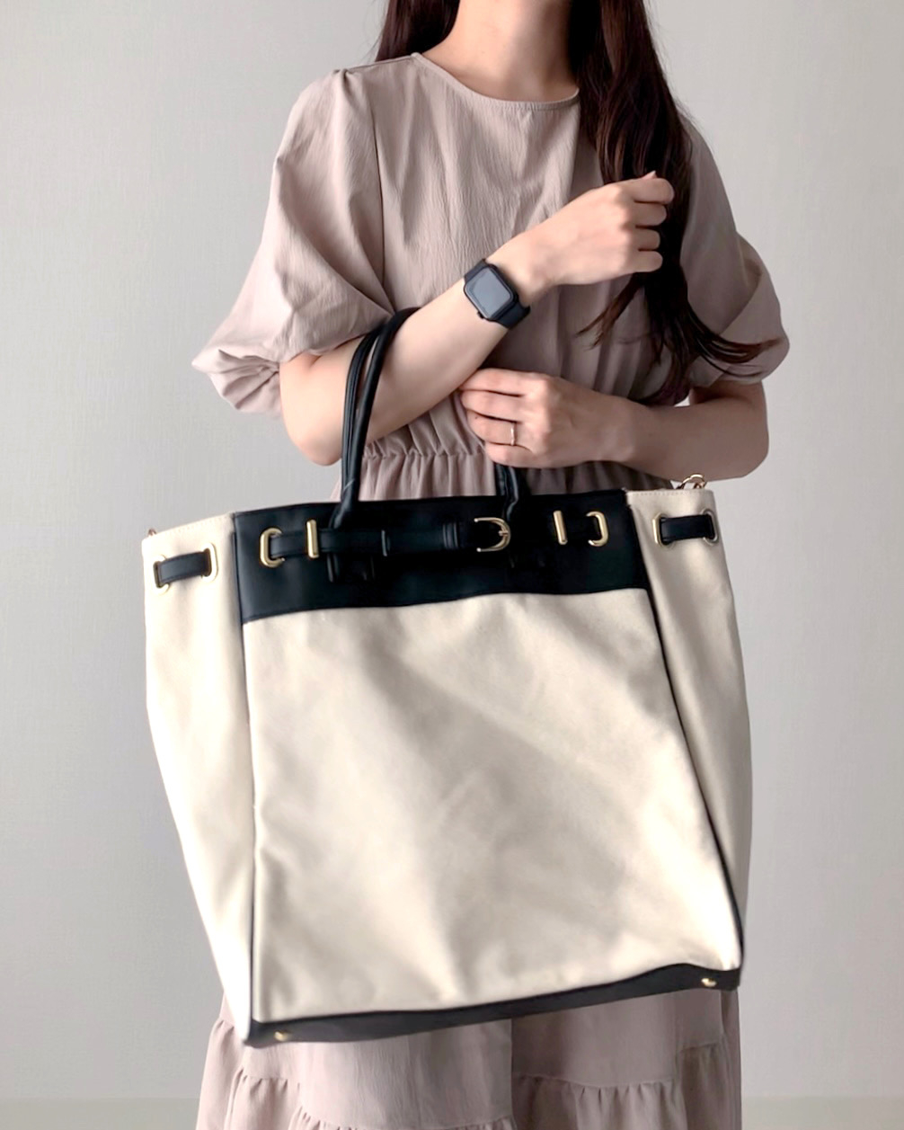 しまむらのおすすめファッションアイテム「CCハッスイキャンバスTT」