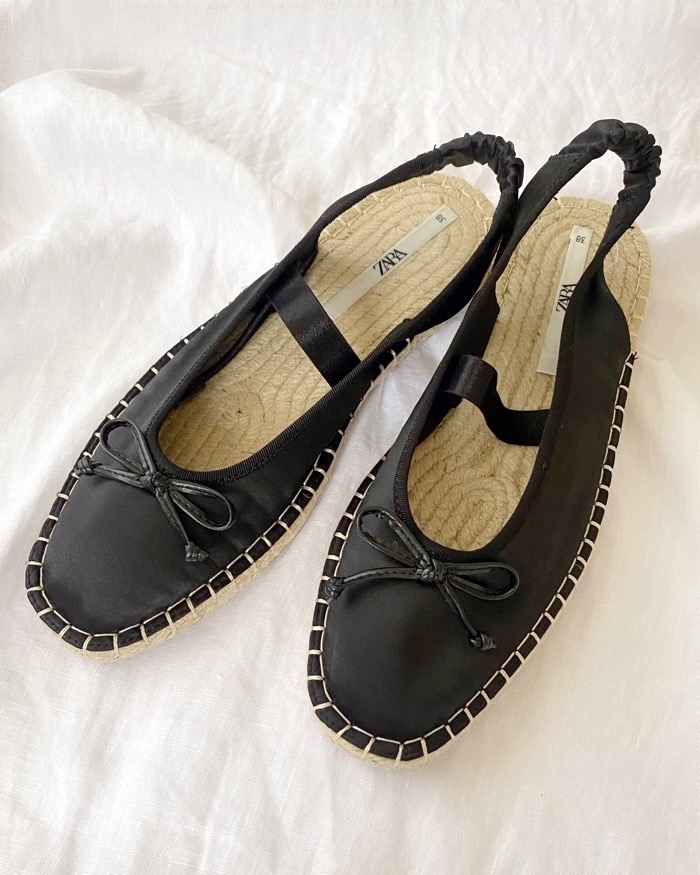 ZARA（ザラ）のおすすめファッションアイテム「リボン トップステッチ エスパドリーユ」