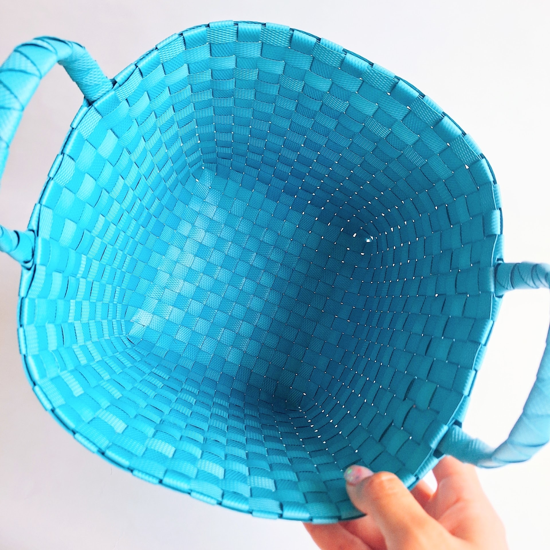 無印良品のおすすめ収納グッズ「ポリプロピレン 梱包用バンド 手編みバスケット 小 ブルー」