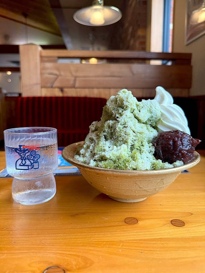 コメダ珈琲店のおすすめスイーツ「宇治抹茶氷」