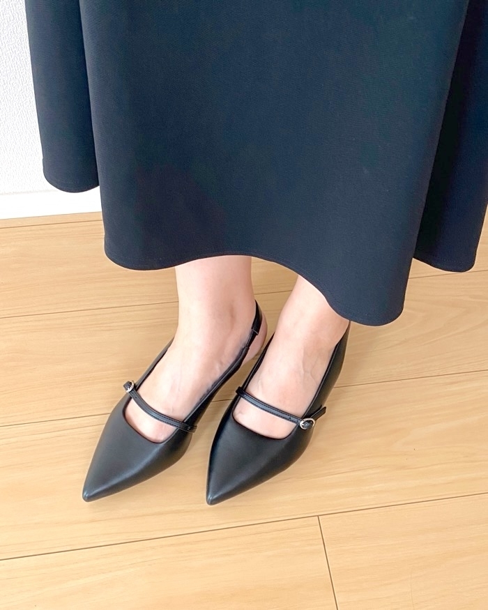 GU（ジーユー）のおすすめシューズ「バックベルトパンプス+E」