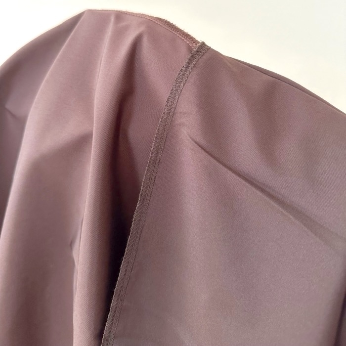 GU（ジーユー）のおすすめファッションアイテム「タックフレアスカートZ+E」