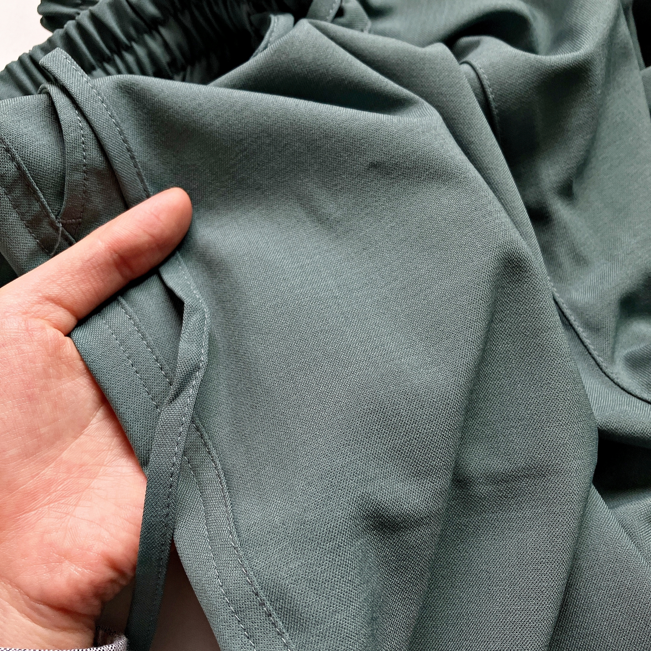 Honeys（ハニーズ）のおすすめボトムス「イージーテーパードパンツ」