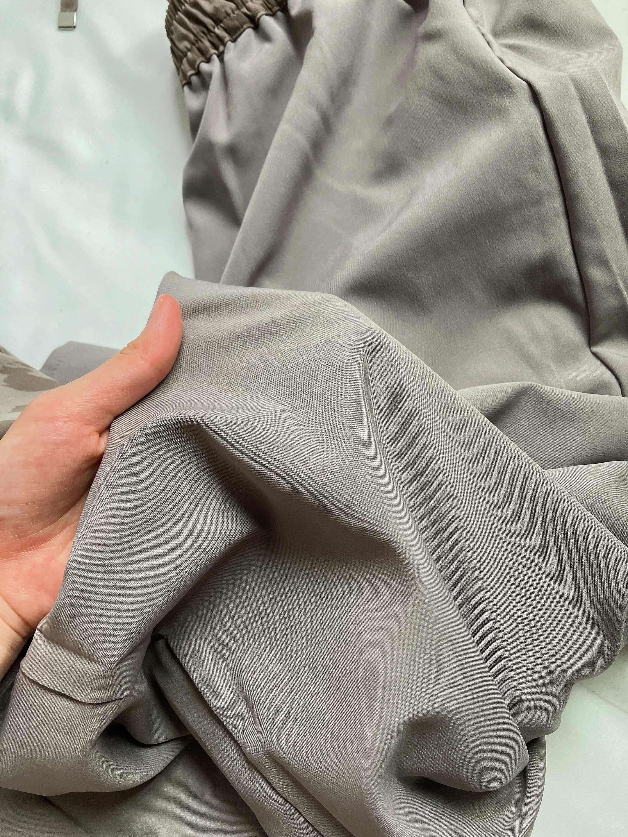 Honeys（ハニーズ）のおすすめパンツ「総柄イージーパンツ」