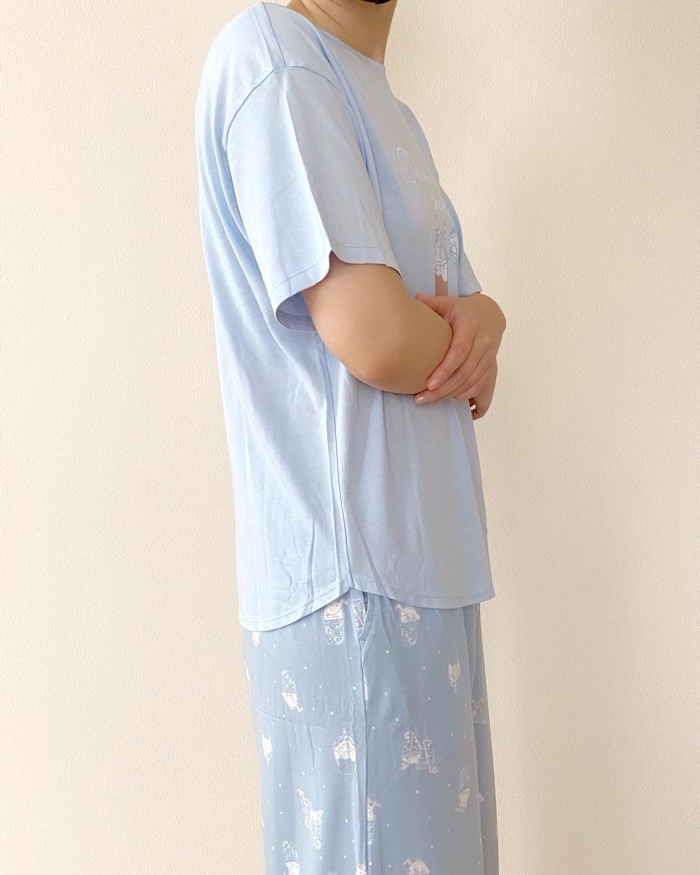 UNIQLO（ユニクロ）のおすすめファッションアイテム「ちいかわ × サンリオキャラクターズ：スイーツコレクション ラウンジセット」