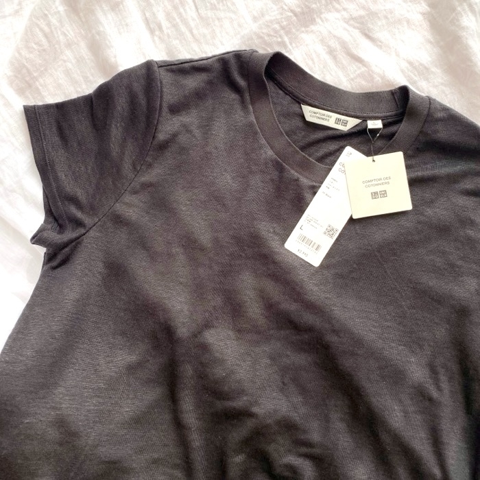 UNIQLO（ユニクロ）のおすすめトップス「リネンクルーネックT」