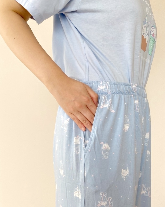 UNIQLO（ユニクロ）のおすすめファッションアイテム「ちいかわ × サンリオキャラクターズ：スイーツコレクション ラウンジセット」