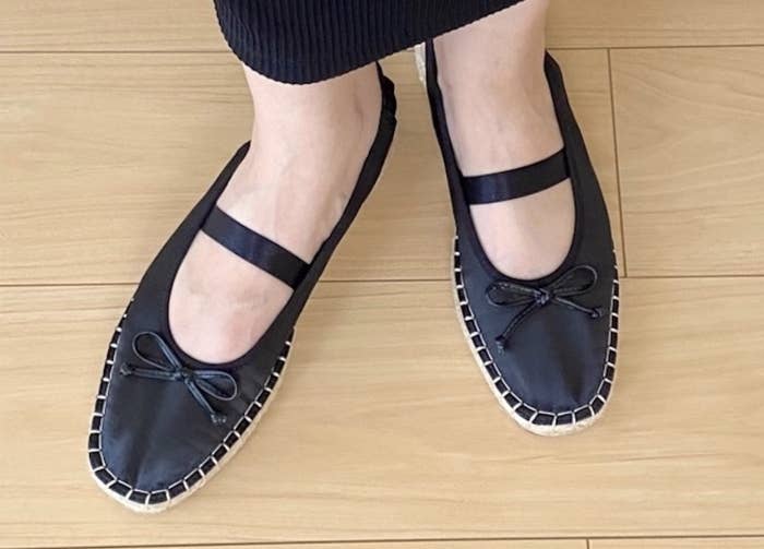 ZARA(ザラ)のおすすめファッションアイテム「リボン トップステッチ エスパドリーユ」