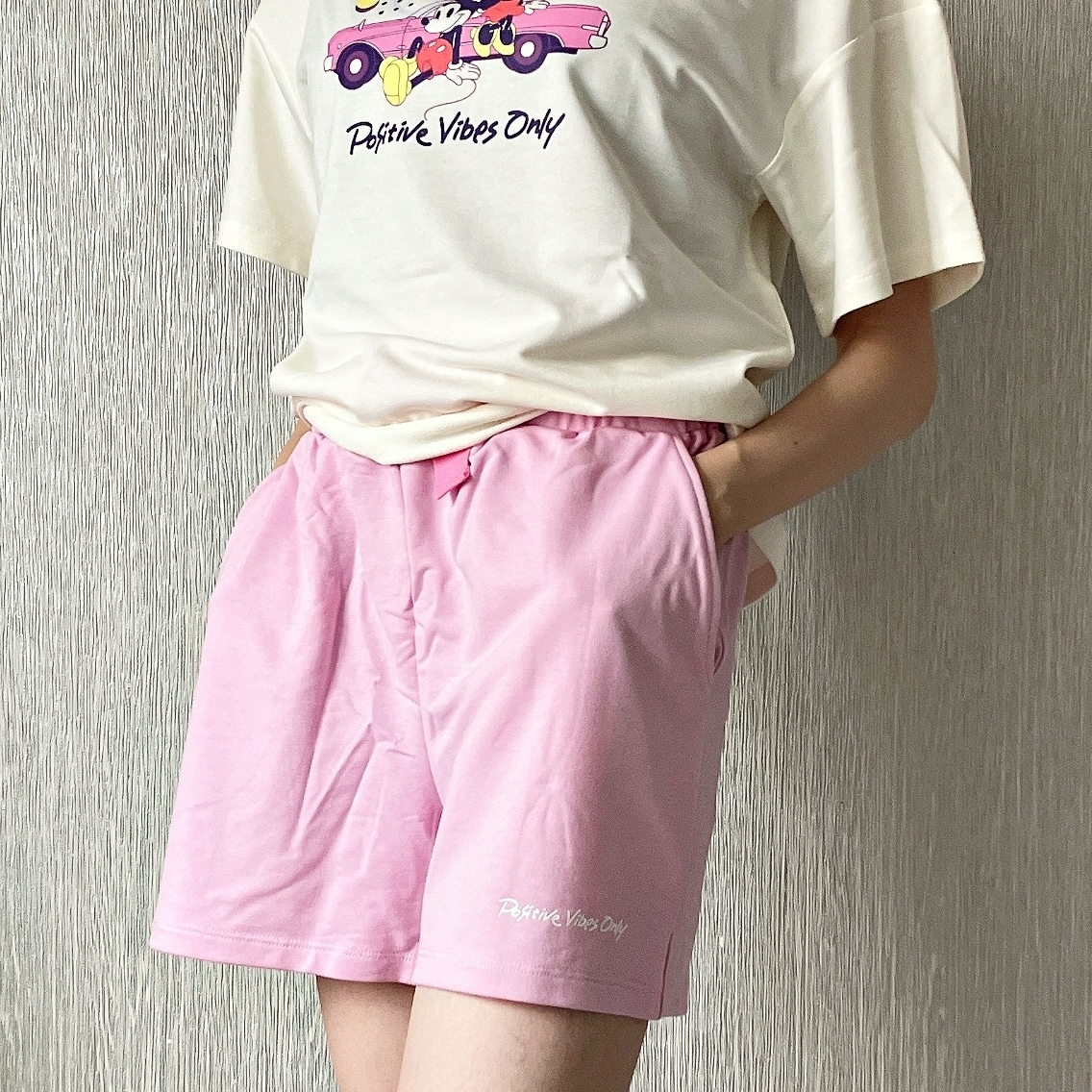 GU(ジーユー)のおすすめルームウェア「ラウンジセット(半袖&ショートパンツ)Disney」