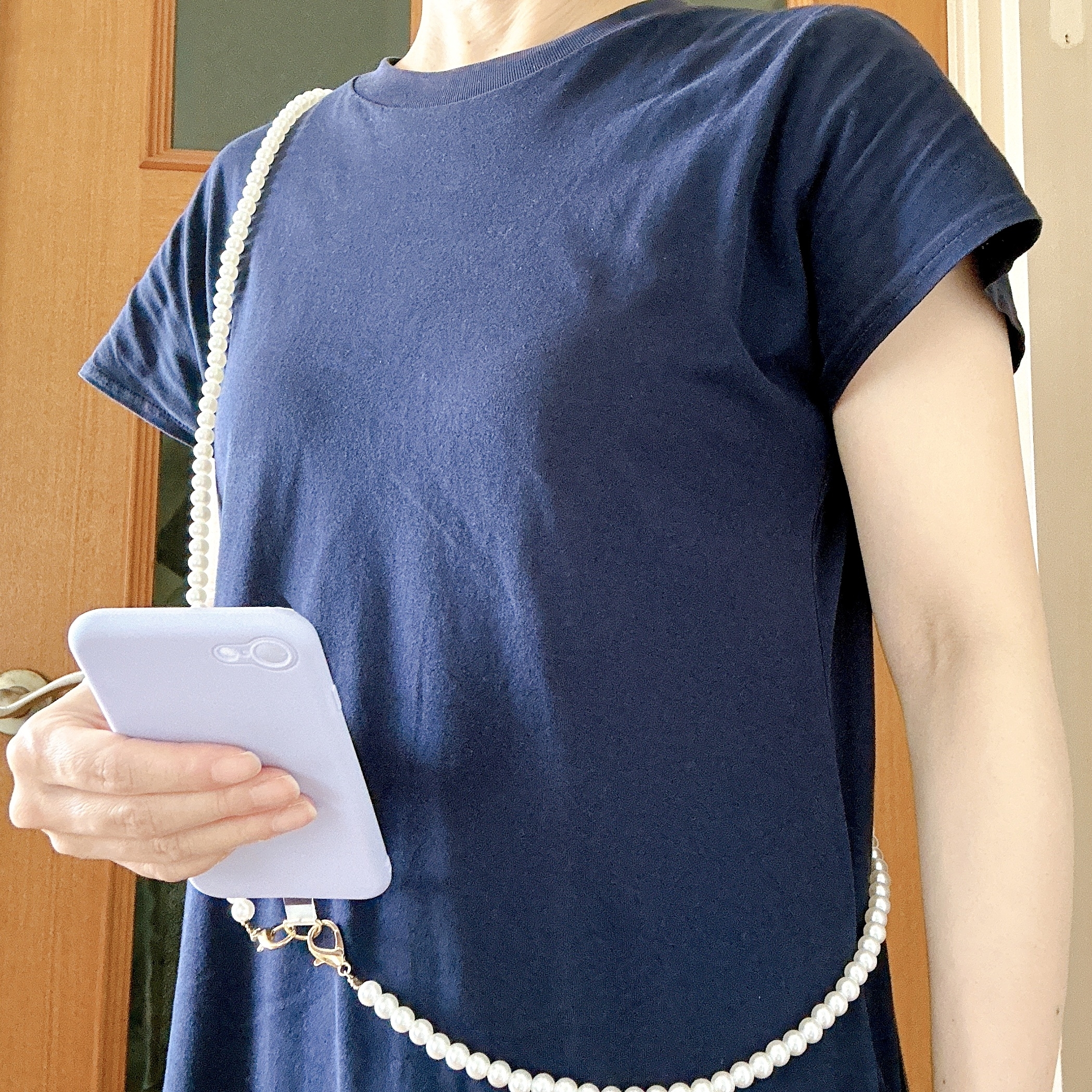 DAISO(ダイソー)のおすすめモバイルアクセサリー「モバイルチェーン(パール調、120cm)」