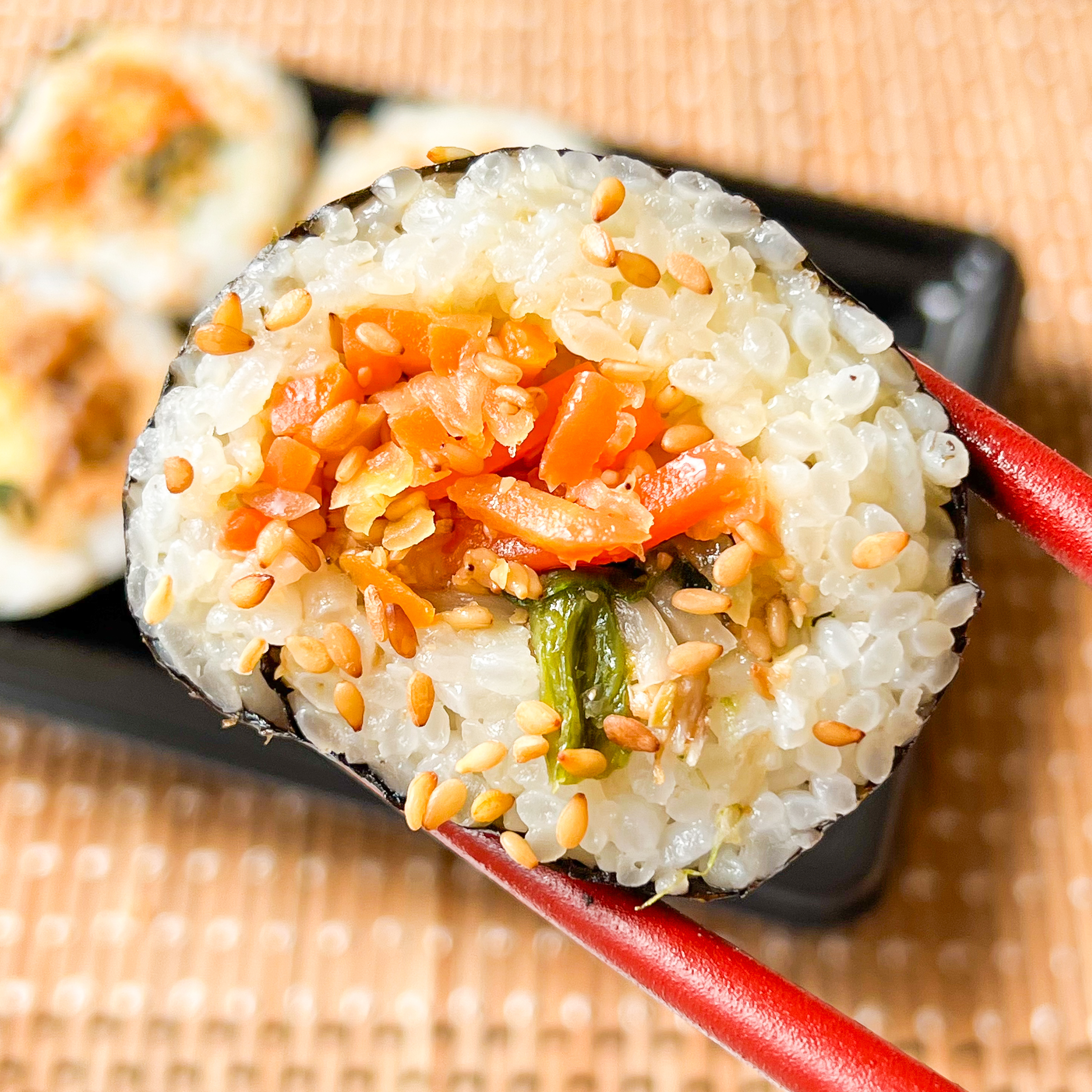 FamilyMart（ファミリーマート）のおすすめ商品「2種のキンパ」