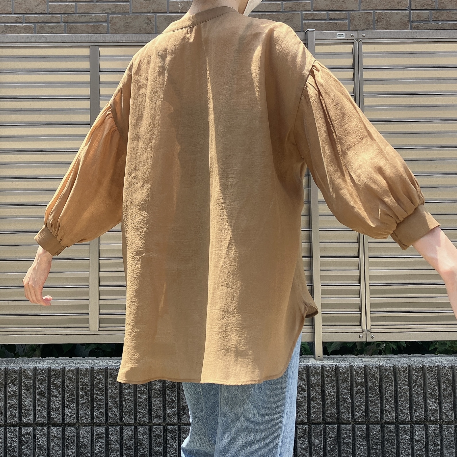 Honeys（ハニーズ）のおすすめトップス「8分袖細リボンブラウス」