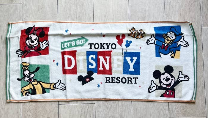 ディズニーランドのおすすめお土産「フェイスタオル」