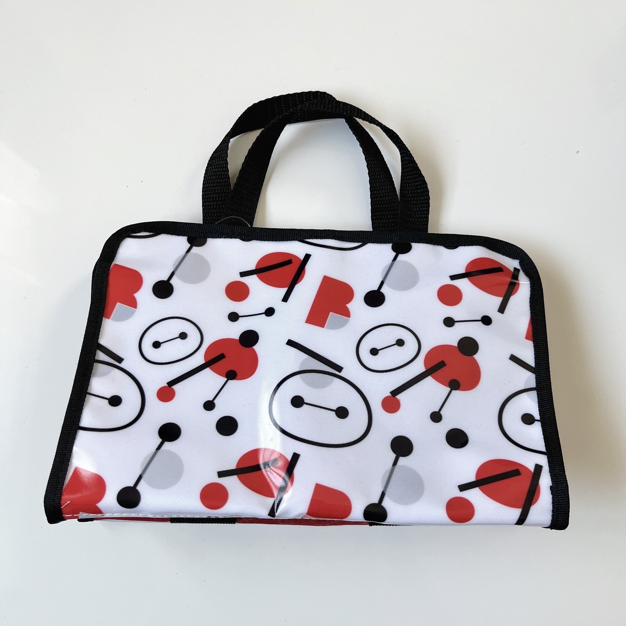 ディズニーランドのおすすめお土産「スパバッグ ベイマックス」