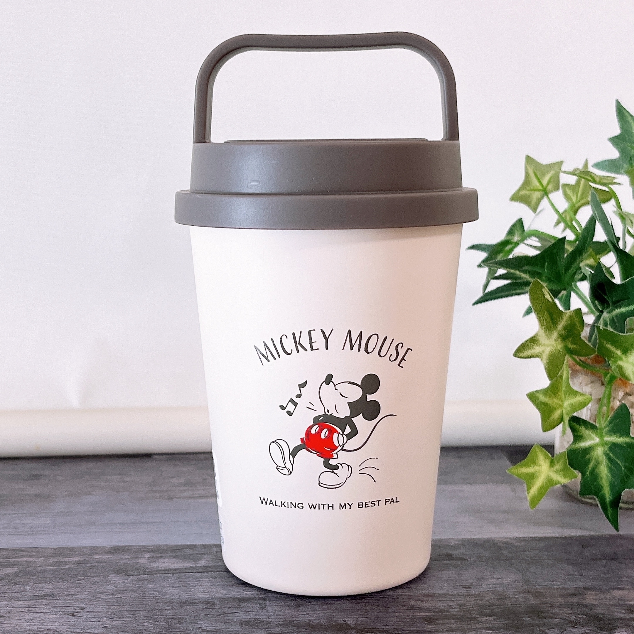 ディズニーランドのおすすめお土産「タンブラー」