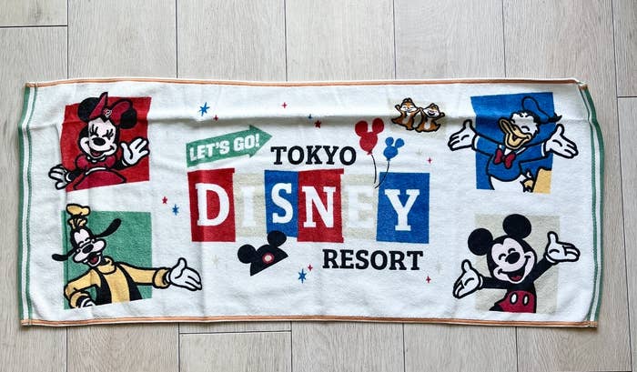 ディズニーランドのおすすめお土産「フェイスタオル」