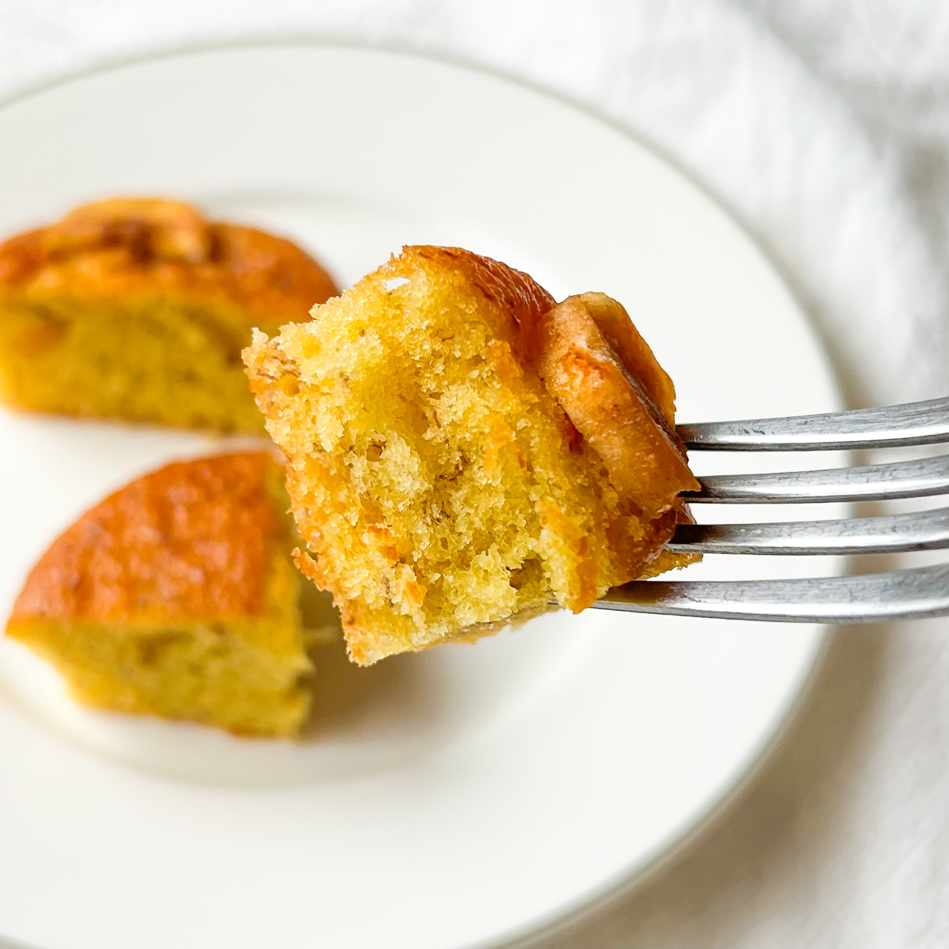 セブン-イレブンのおすすめスイーツ「7プレミアム しっとりとしたバナナマフィン3個」