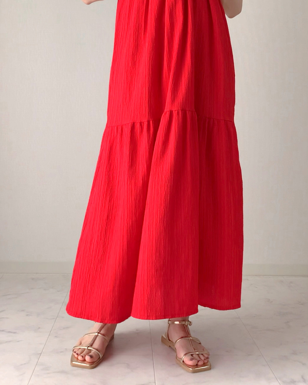 しまむらのおすすめファッションアイテム「ヨウリョウティアードOP」