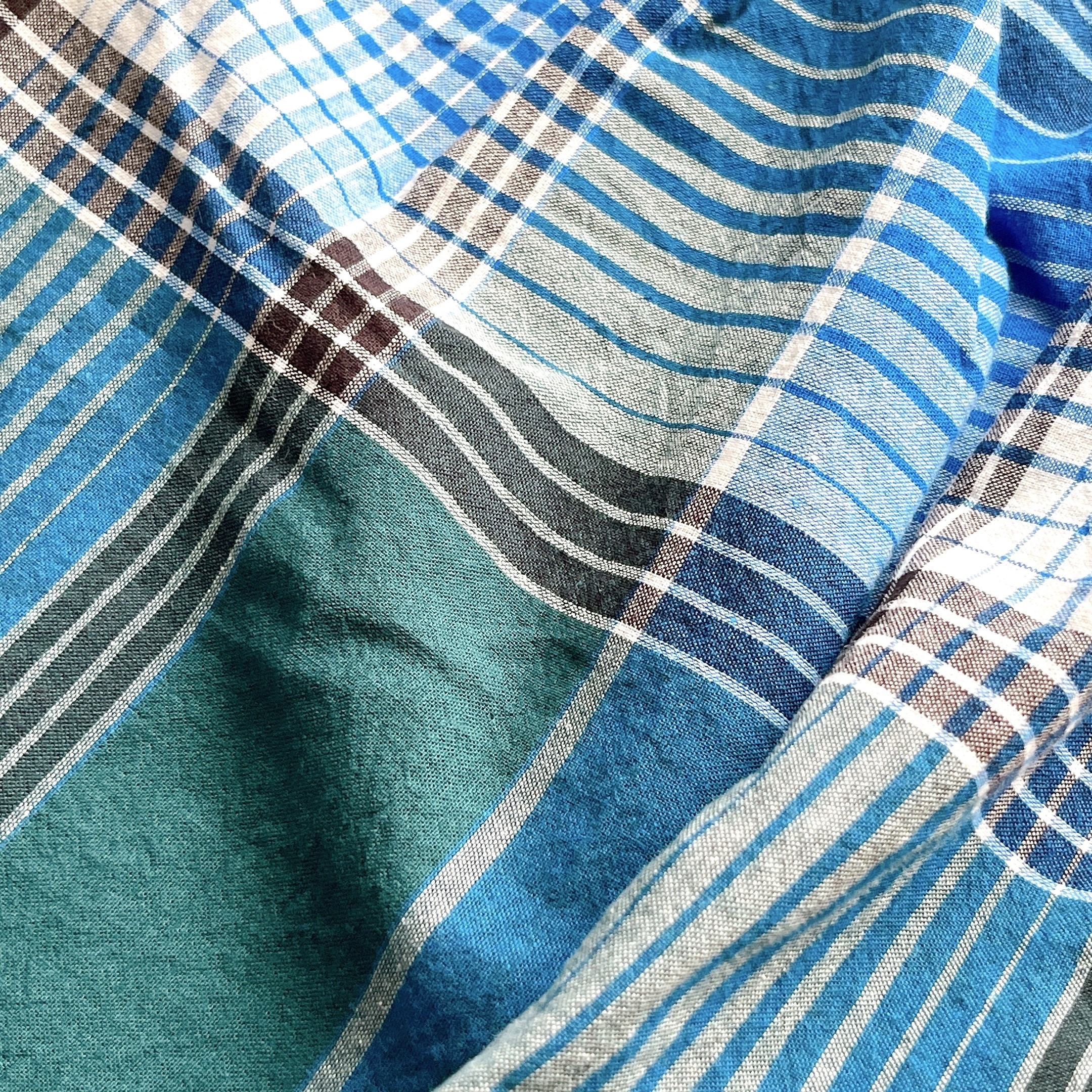 無印良品のオススメのワンピース「婦人 マドラスチェック キャミソールワンピース」