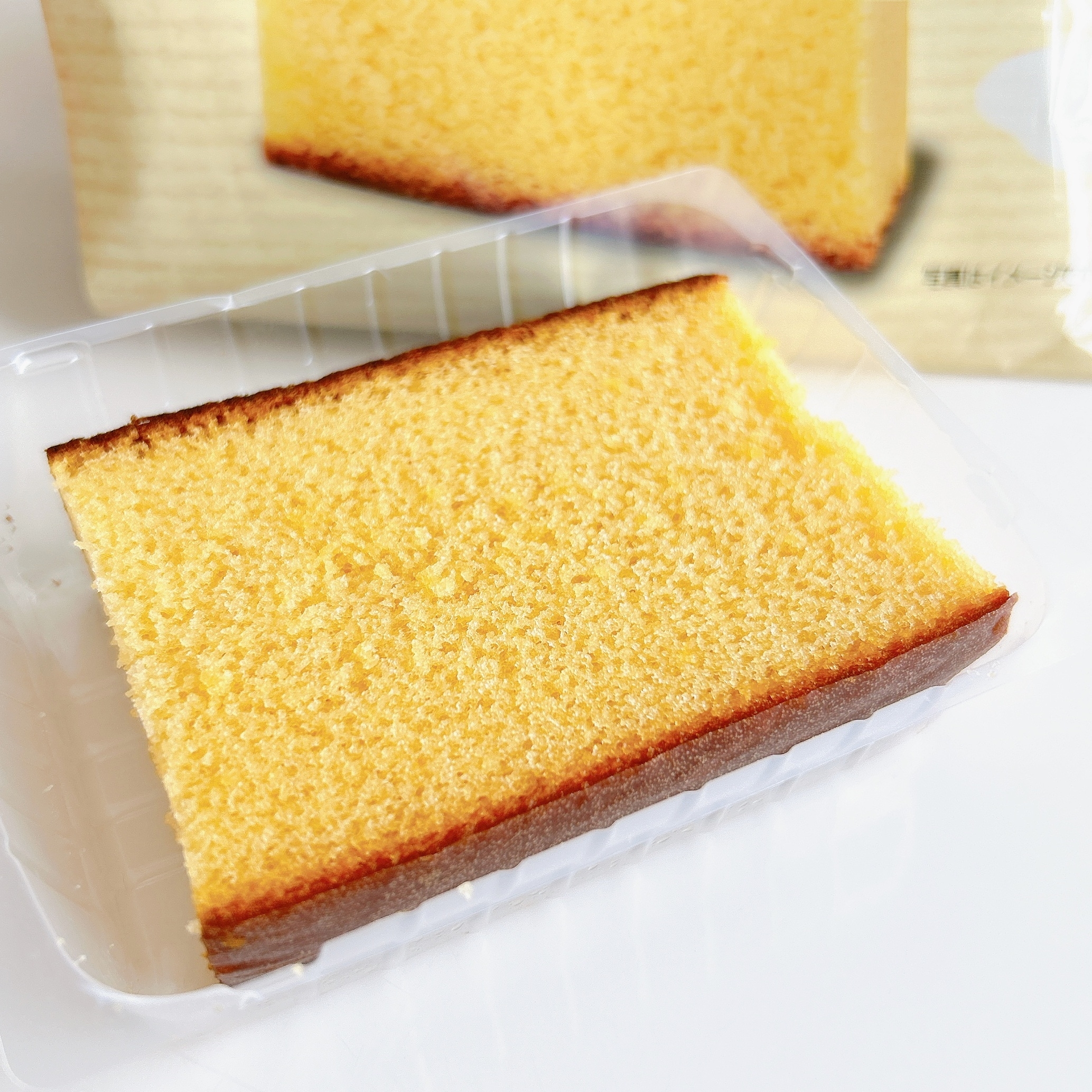 LAWSON(ローソン)のおすすめスイーツ「はちみつ香るしっとりカステラ」