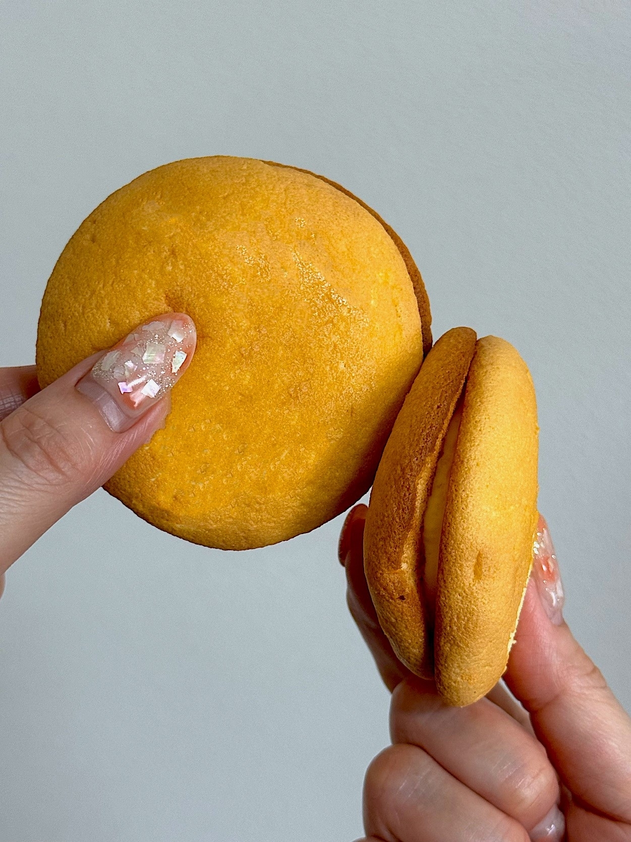 シャトレーゼのおすすめスイーツ「瀬戸内レモンブッセ」