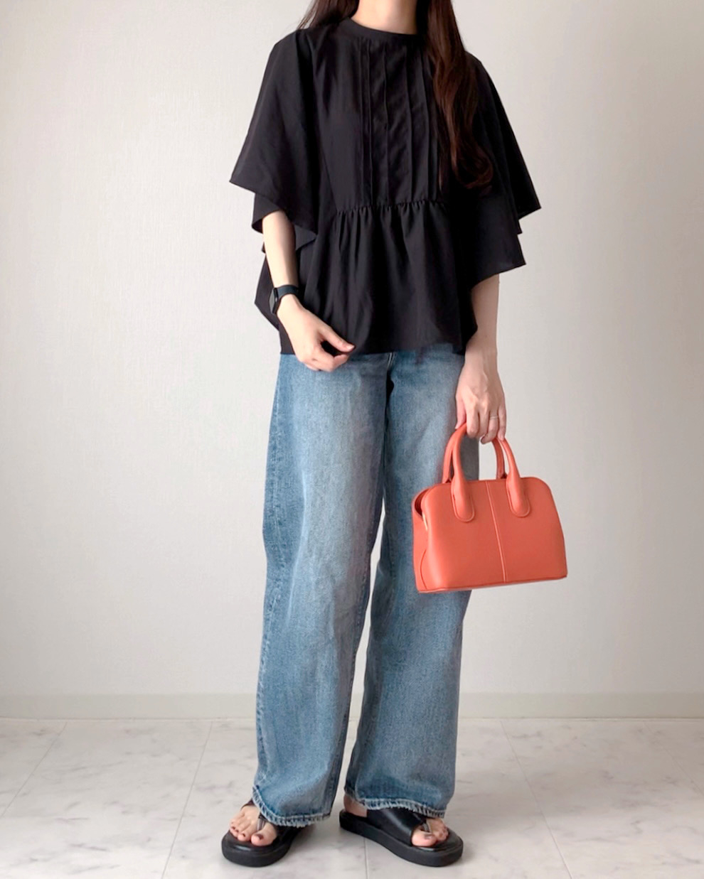 しまむらのおすすめファッションアイテム「HKバタフライスリーブBL」