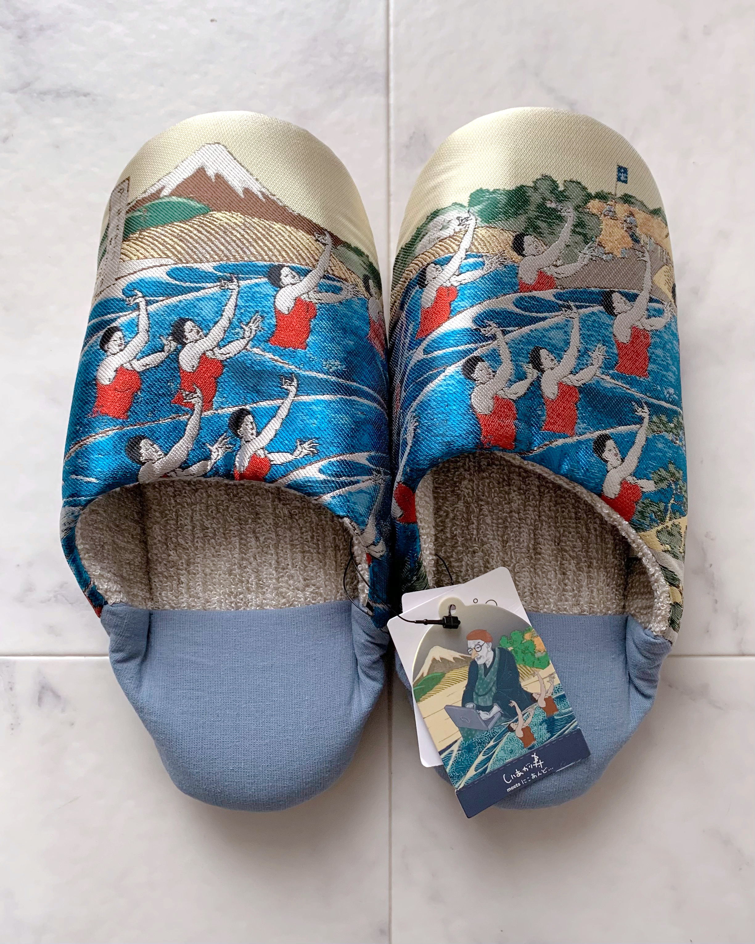 nikoand…（ニコアンド）のおすすめファッションアイテム「【しりあがり寿】コラボ ルームシューズ」