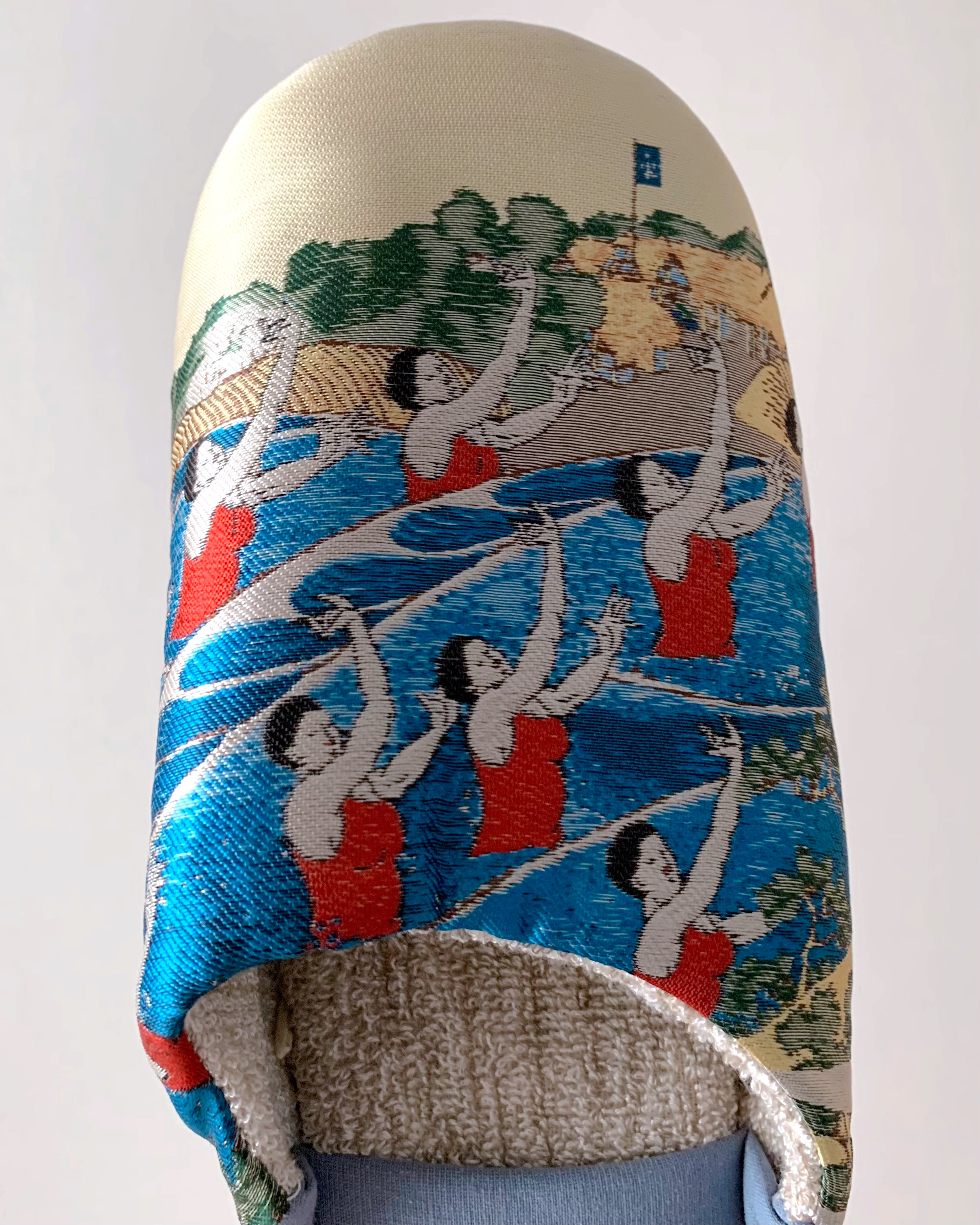 nikoand…（ニコアンド）のおすすめファッションアイテム「【しりあがり寿】コラボ ルームシューズ」